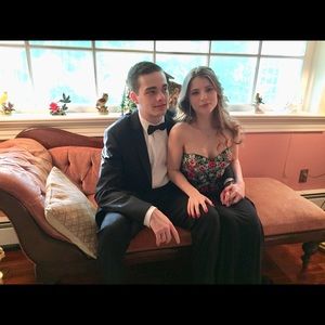 Meet your Posher, Bella